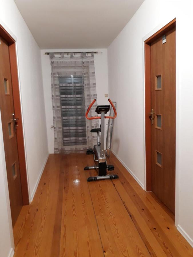 Апарт отель Azylw25 Стараховице Экстерьер фото